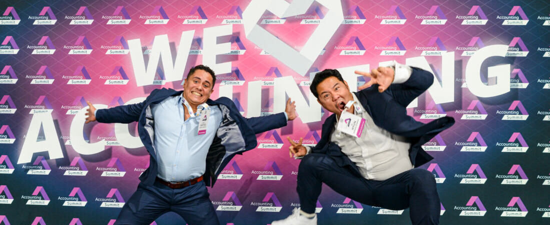 accounting-summit-freiticket-landingpage-fotowall_1100x450px accounting-summit-freiticket-landingpage-fotowall_1100x450px